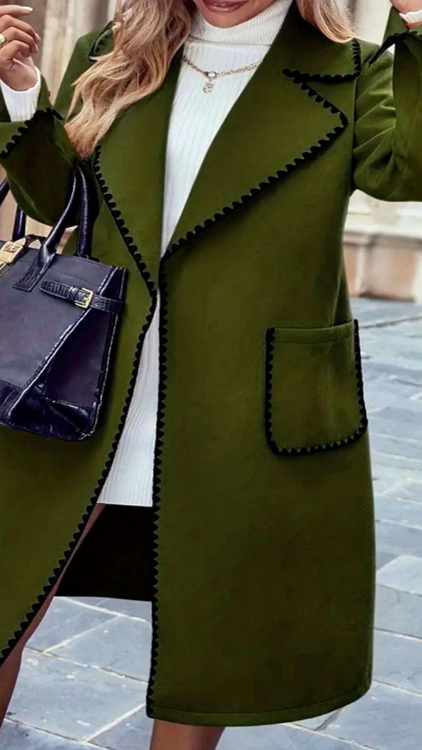 Trench Blanket stitch Coat